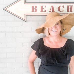 Meet your Posher, Robyne